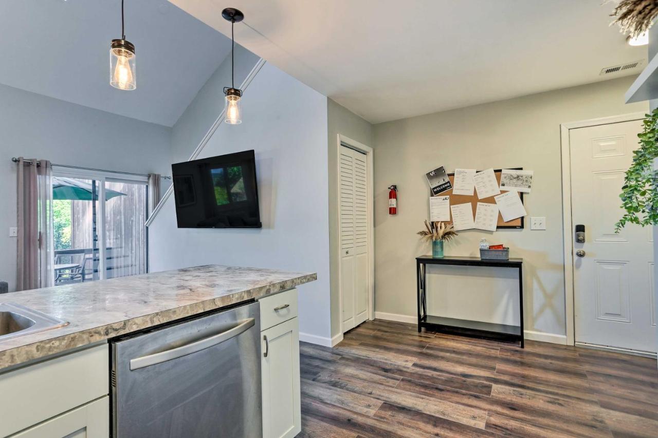 Vernon Township Condo - Walk To Ski Resort! Exterior photo